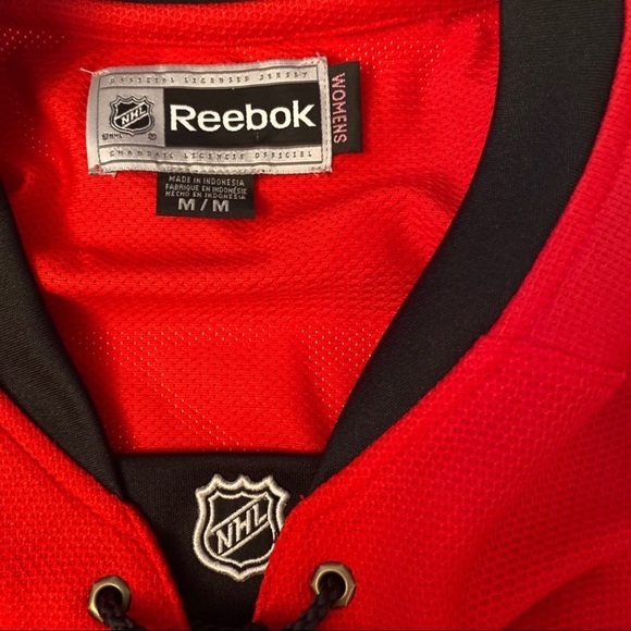 CALGARY FLAMES Jersey Reebok Medium NWT New with tags - Picture 10 of 16